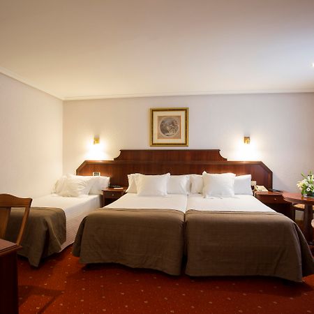 Hotel Zentral Ramiro I Oviedo Exterior photo